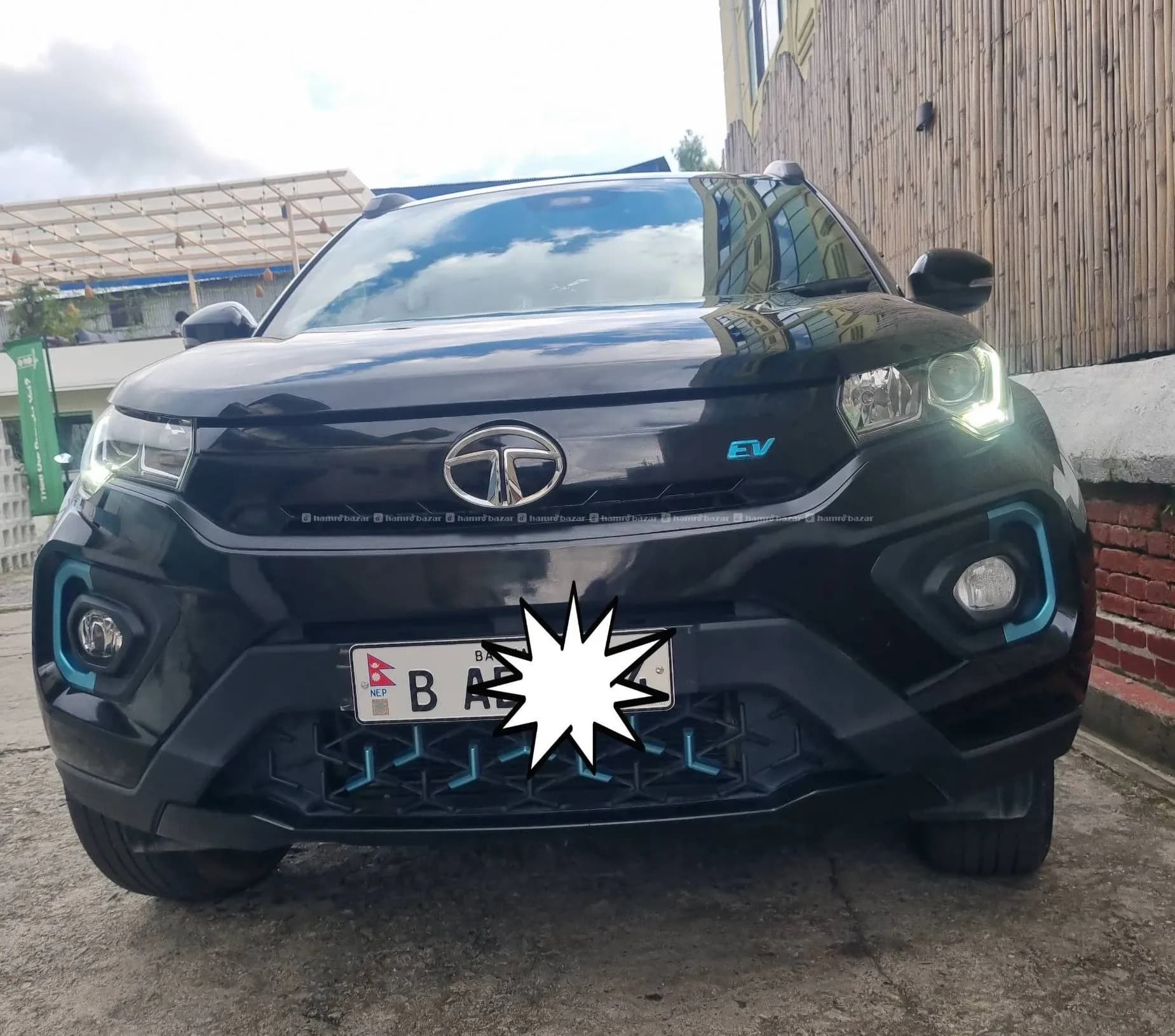 Tata nexon EV XZ+DARK EDITION
2023 PRICE: 29,50000